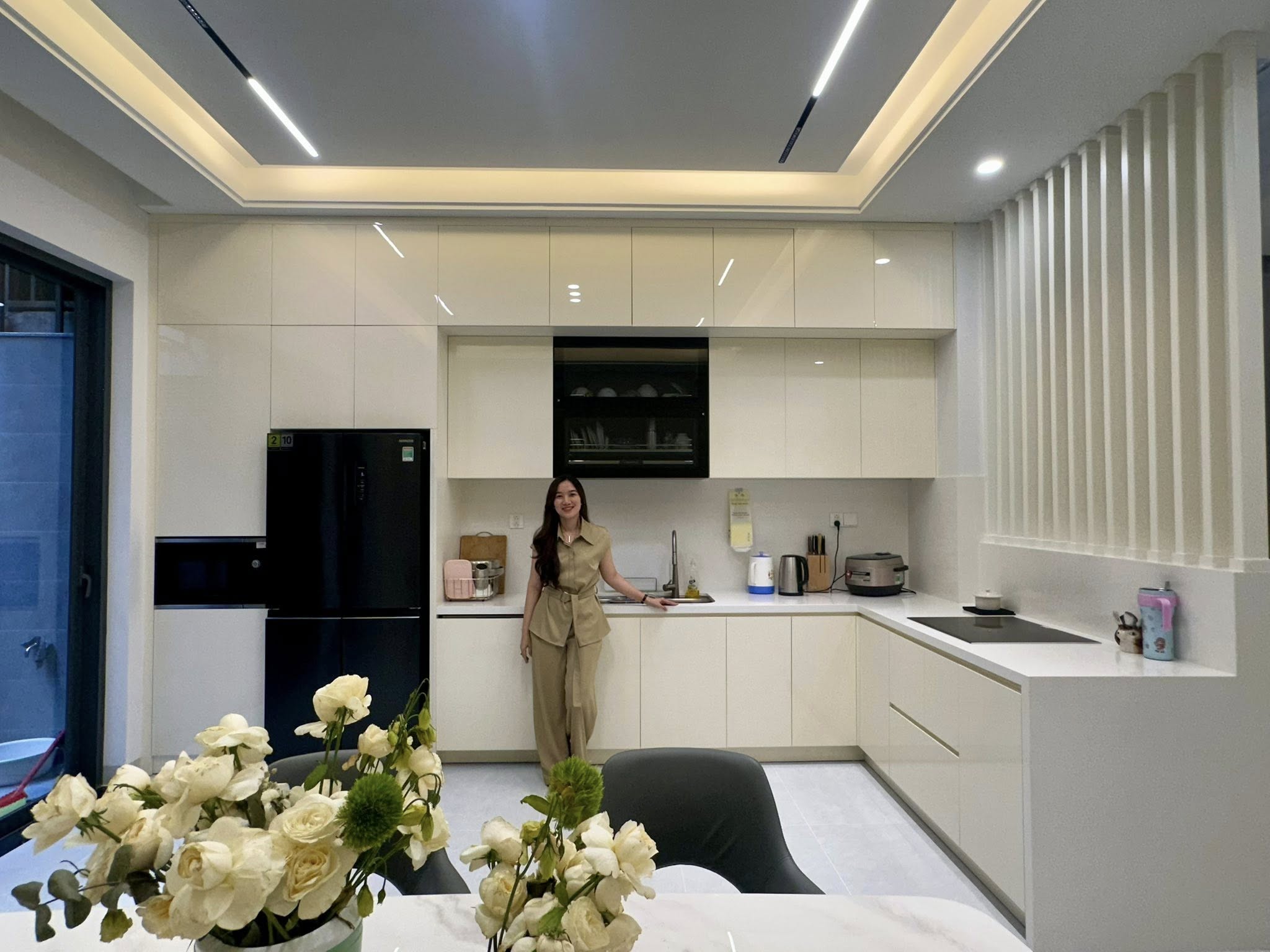 Công trình thiết kế thi công tủ bếp biệt thự anh Toàn