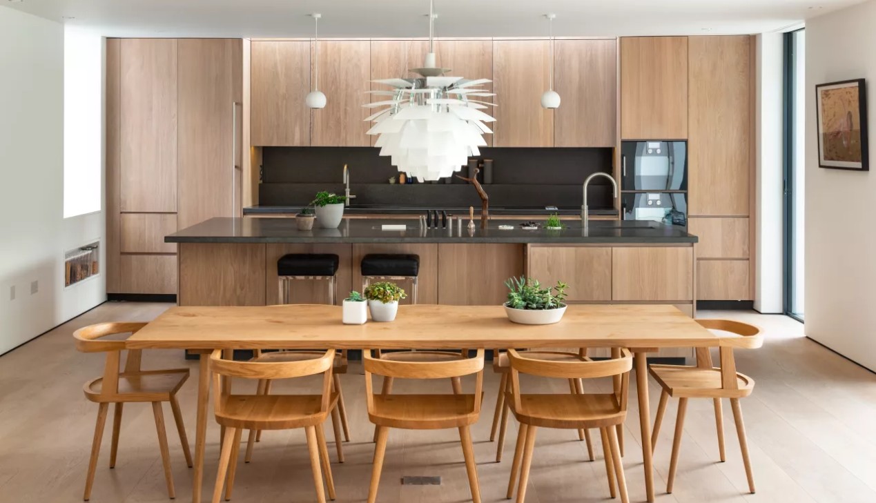 Ứng dụng tủ bếp gỗ tự nhiên trong thiết kế nội thất bếp phong cách Scandinavian Ứng dụng tủ bếp gỗ tự nhiên trong thiết kế nội thất bếp phong cách Scandinavian