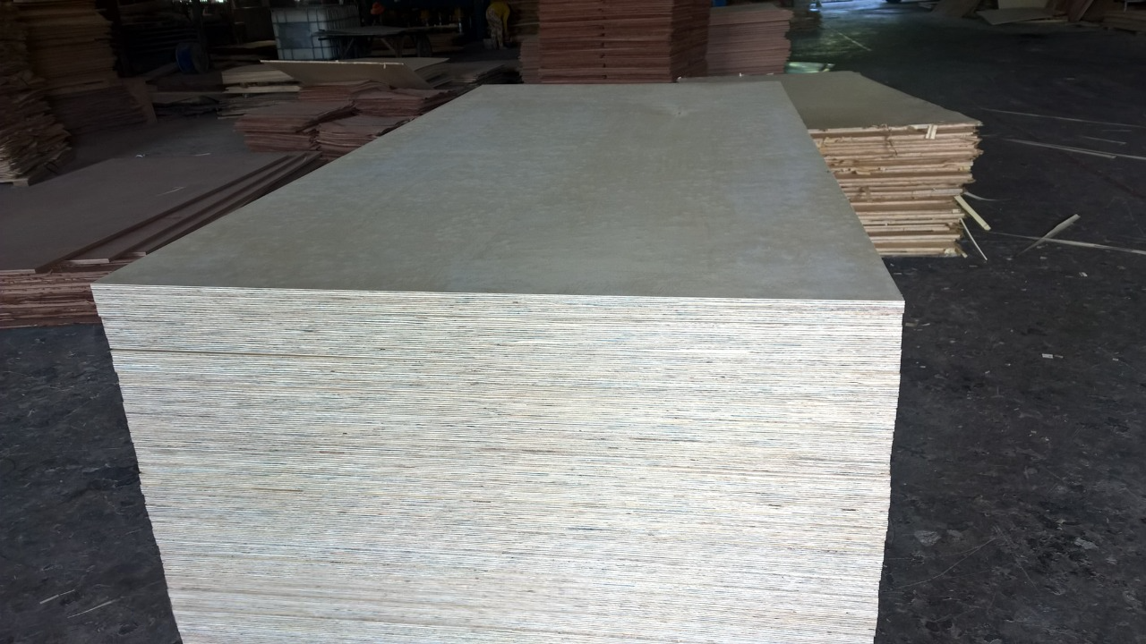 Cách bảo quản và thi công ván plywood chống nước Cách bảo quản và thi công ván plywood chống nước