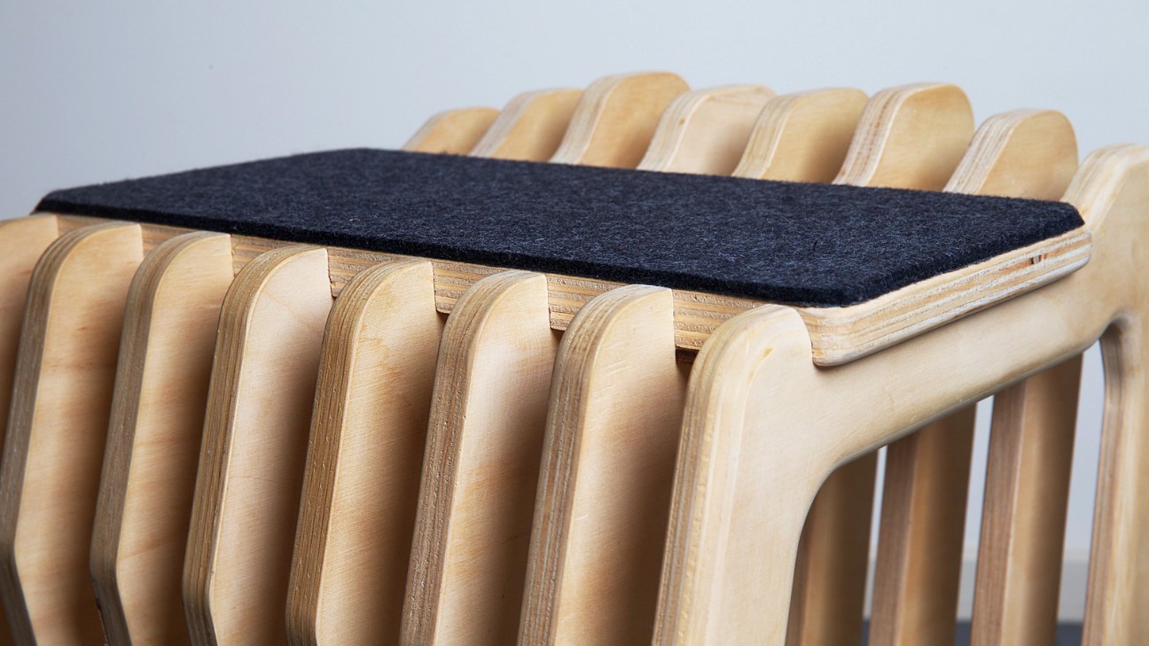 Gỗ Dán Plywood: Giải Mã Ứng Dụng Đột Phá Cho Ngành Nội Thất