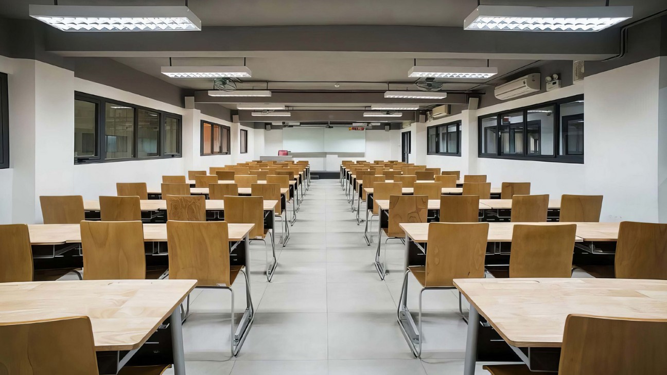 Nội thất văn phòng và thương mại với ván plywood An Cường