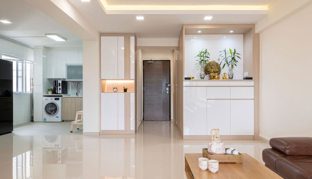 Thiết kế phòng khách chung cư có bàn thờ tối giản