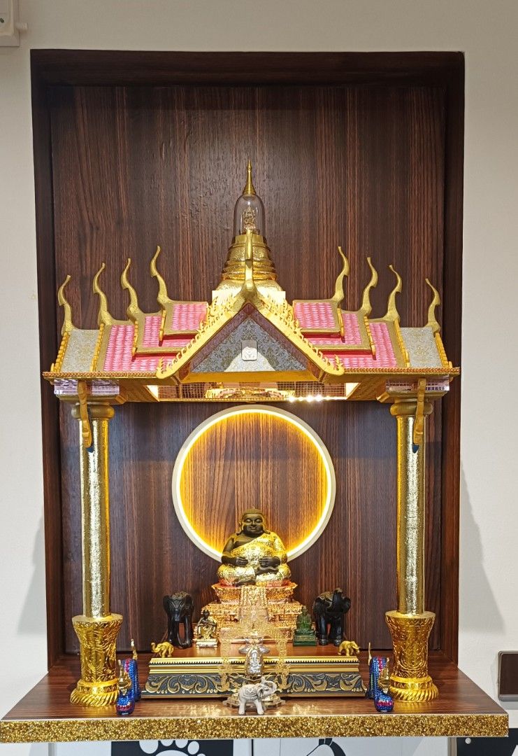 Thiết kế trang thờ gỗ