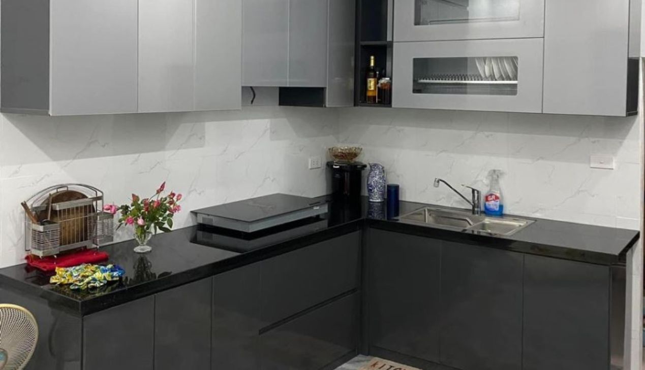 Tủ bếp nhựa melamine cho gia đình