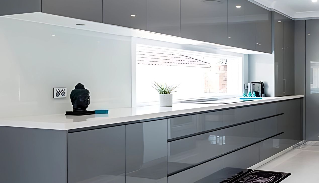 Tủ bếp nhựa melamine tiết kiệm