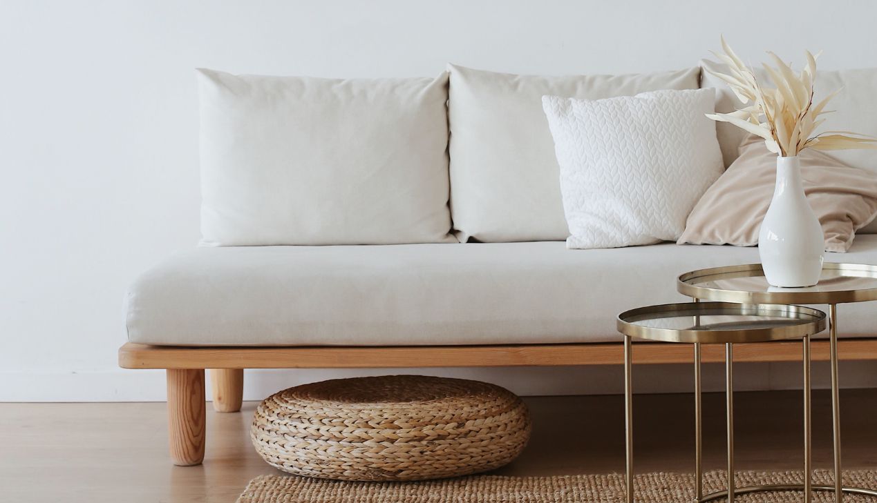 Mẫu ghế sofa gỗ đơn giản hiện đại