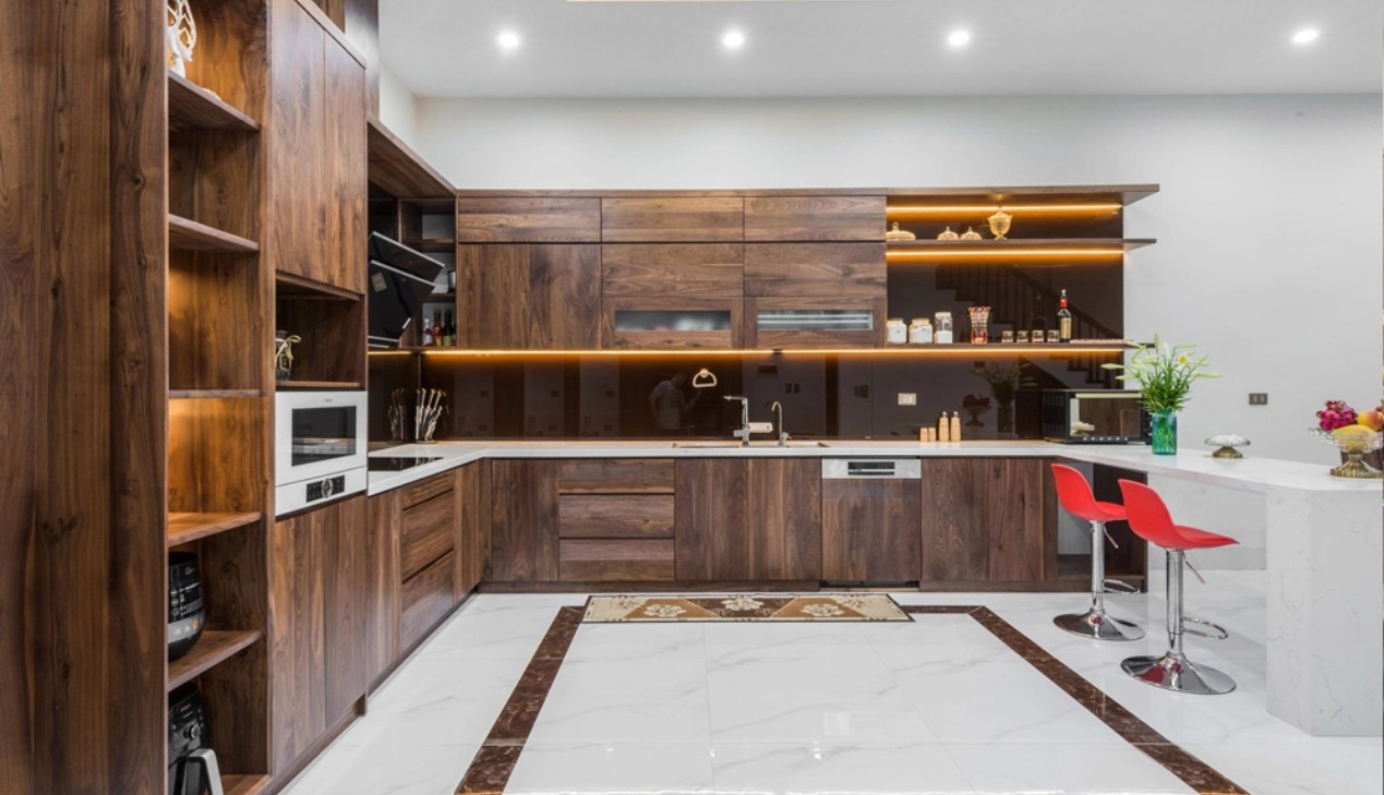 Mẫu tủ bếp gỗ veneer sang trọng Mẫu tủ bếp gỗ veneer sang trọng