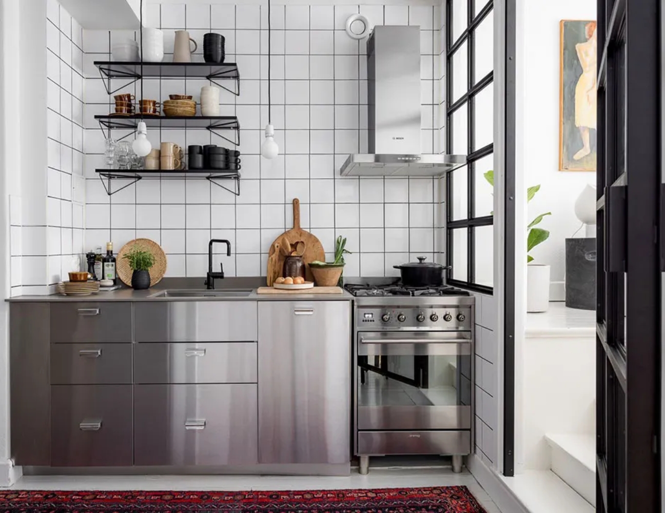 Mẫu tủ bếp inox cho căn hộ nhỏ