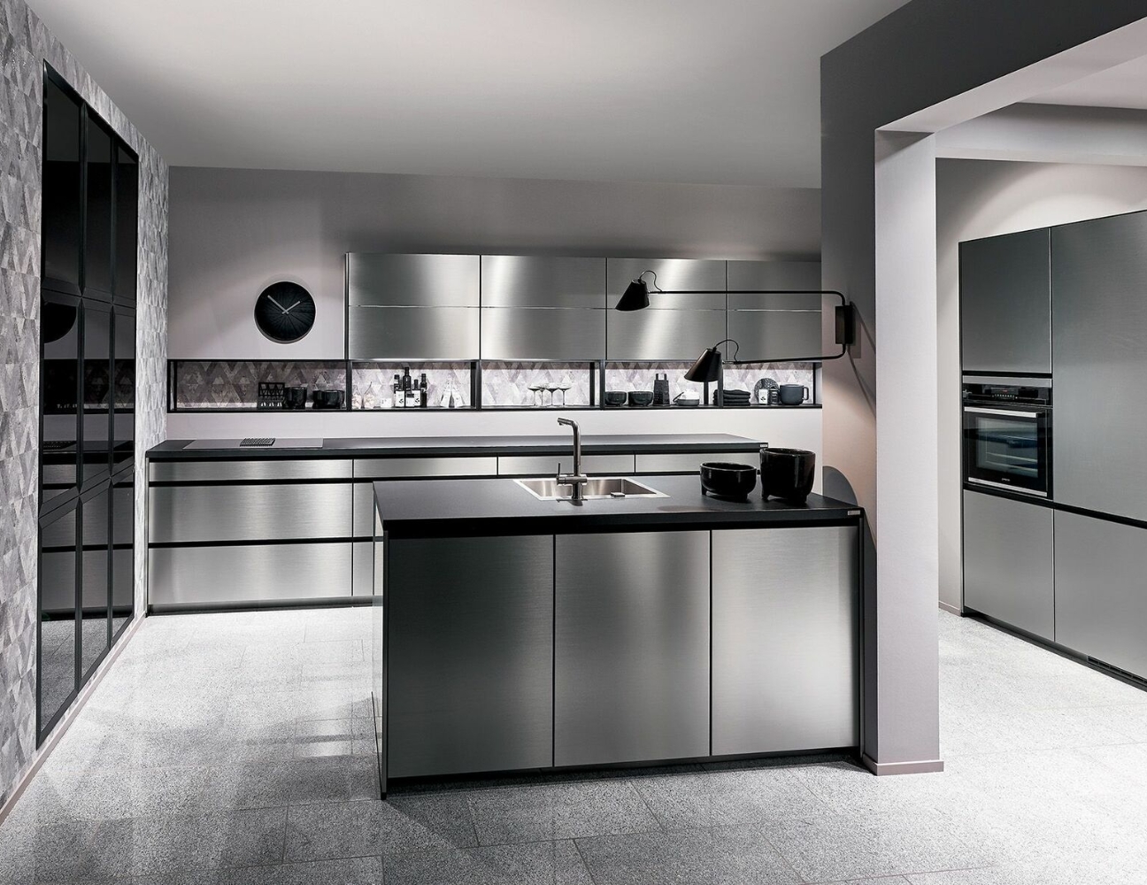 Mẫu tủ bếp inox tiện dụng