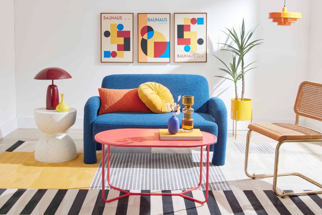 Phòng khách hiện đại, sắc nét như Bauhaus