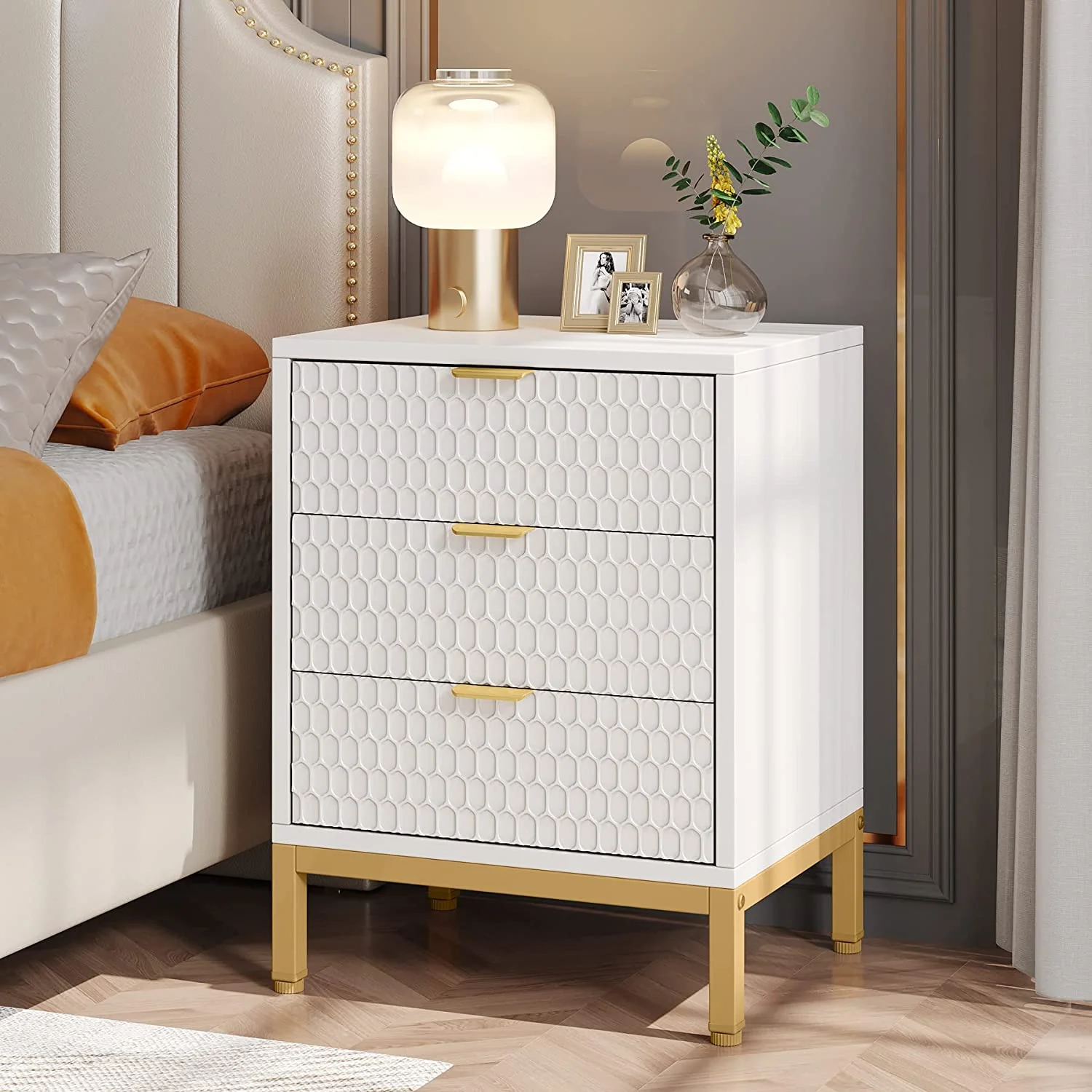 Tap đầu giường MDF