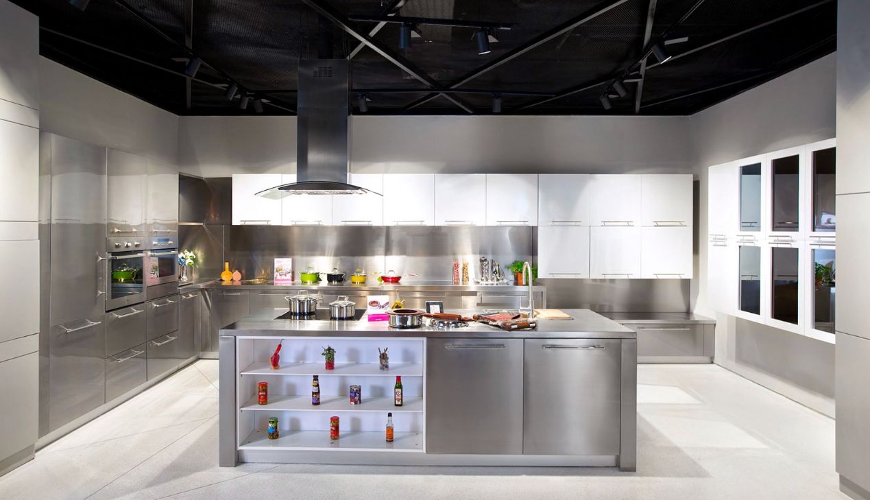 Tủ bếp khung inox bền