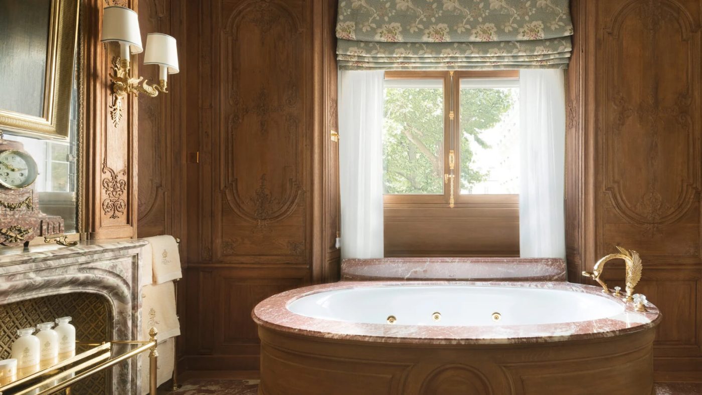 Phòng tắm phong cách Parisian